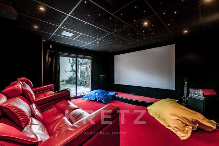 Image No.7-6 Bed House for sale