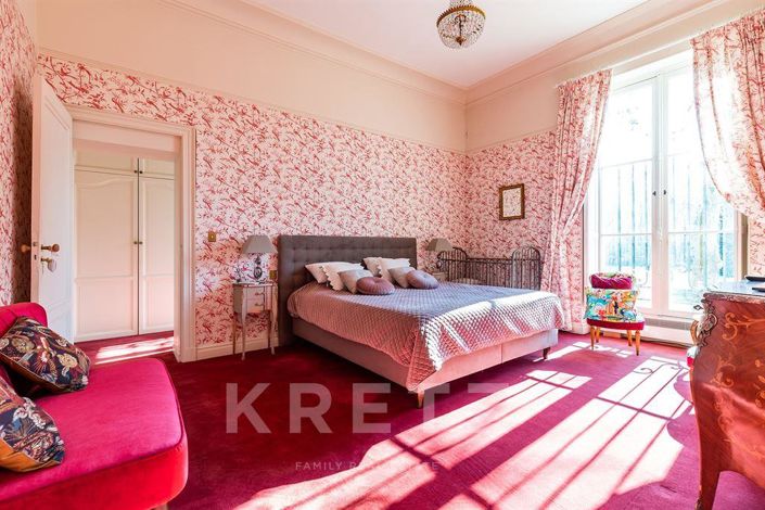 Image No.14-6 Bed House for sale