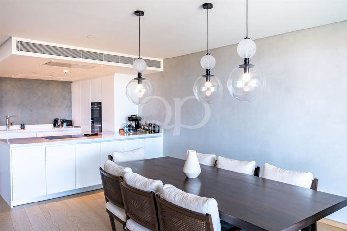 Image No.11-3 Bed House for sale