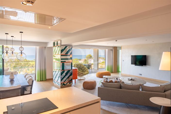 Image No.18-3 Bed House for sale