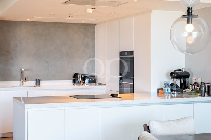 Image No.20-3 Bed House for sale