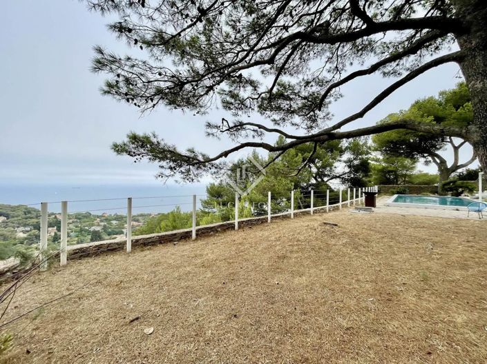 Image No.28-5 Bed House for sale