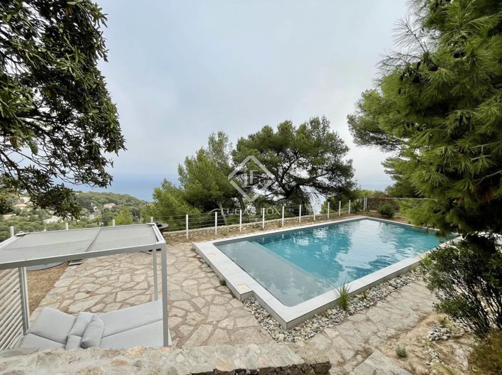 Image No.32-5 Bed House for sale