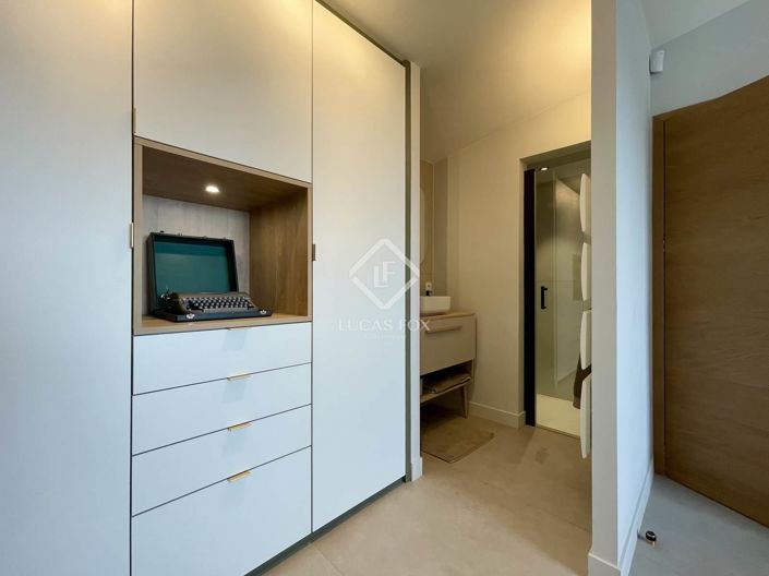 Image No.48-5 Bed House for sale