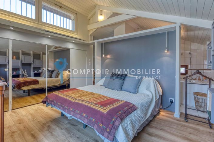 Image No.12-4 Bed House for sale