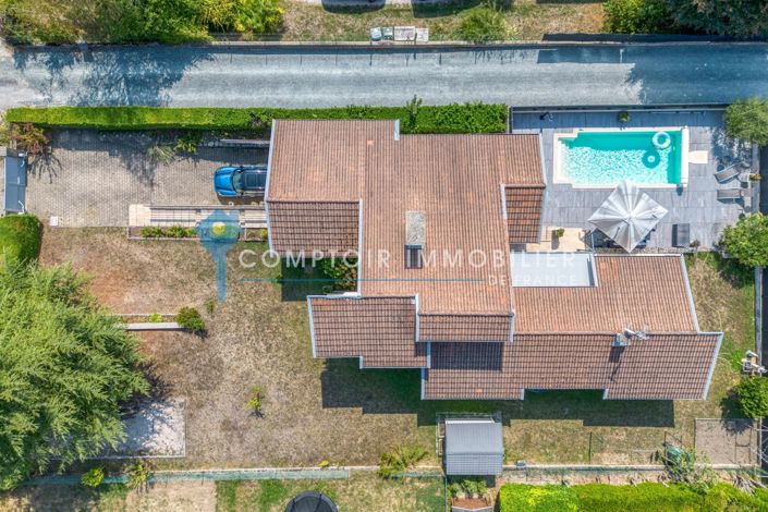 Image No.18-4 Bed House for sale