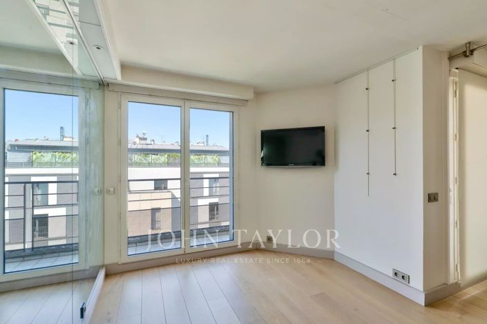 Image No.8-4 Bed Apartment for sale