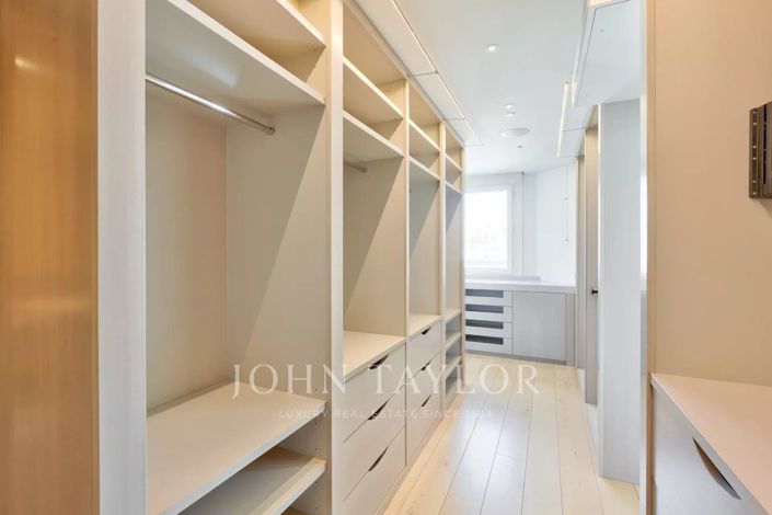 Image No.10-4 Bed Apartment for sale