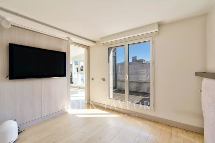 Image No.11-4 Bed Apartment for sale