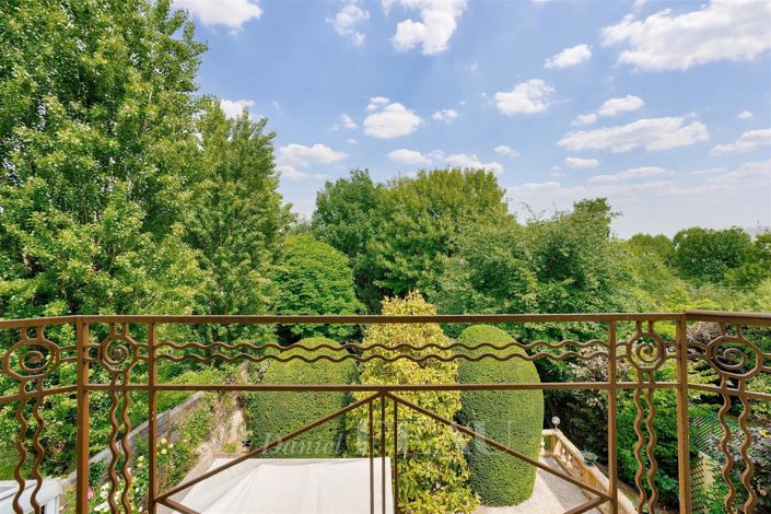 Image No.11-4 Bed House for sale