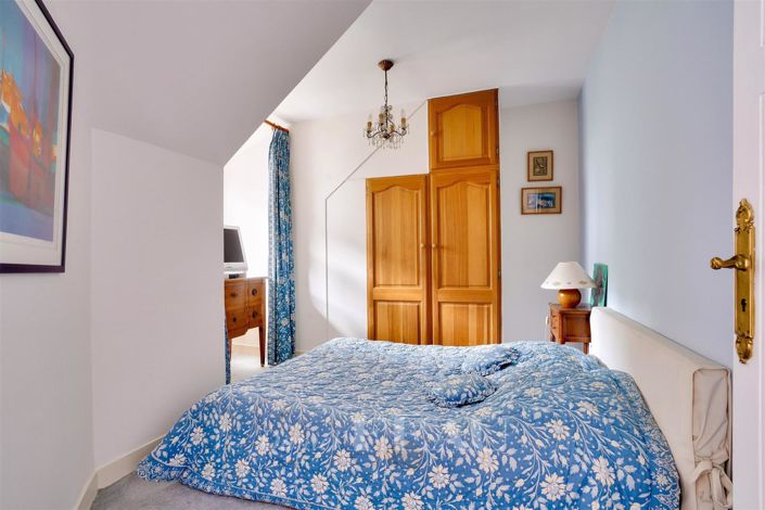 Image No.14-4 Bed House for sale