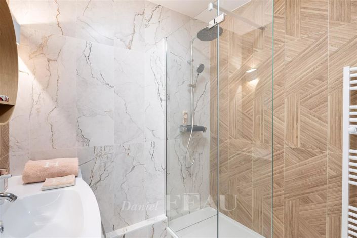 Image No.17-Appartement de 3 chambres à vendre à Paris