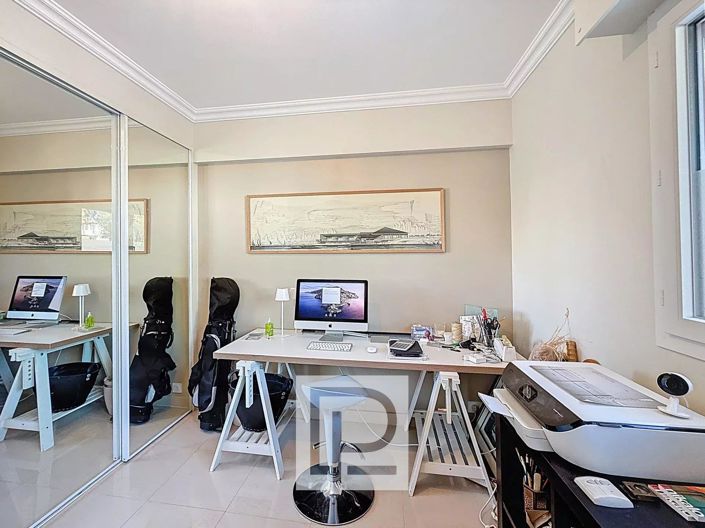 Image No.15-3 Bed Apartment for sale