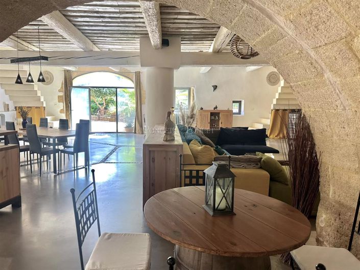 Image No.12-8 Bed House for sale