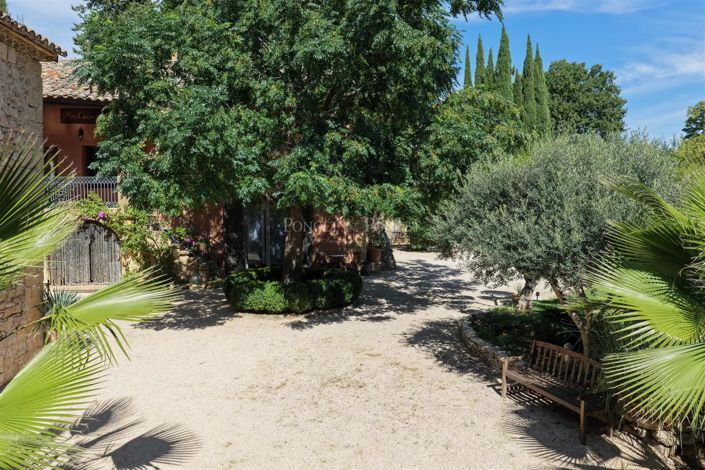 Image No.31-8 Bed House for sale