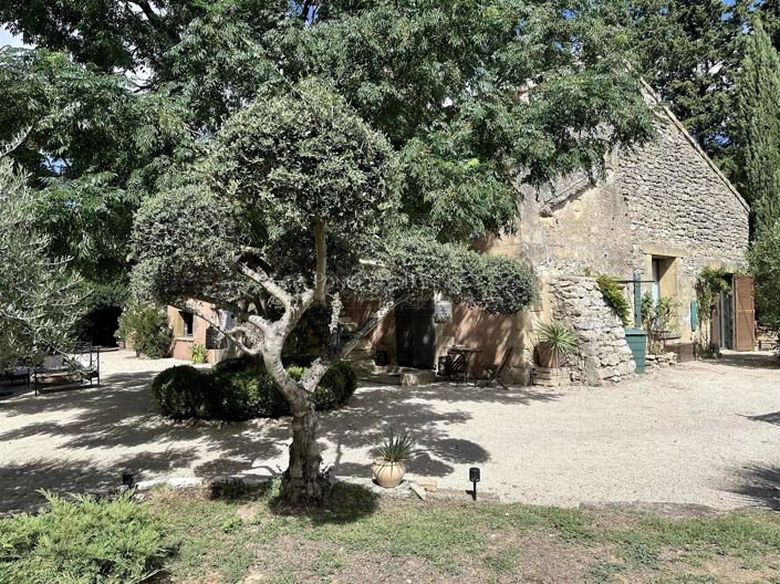 Image No.32-8 Bed House for sale