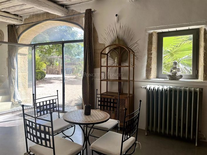 Image No.7-8 Bed House for sale