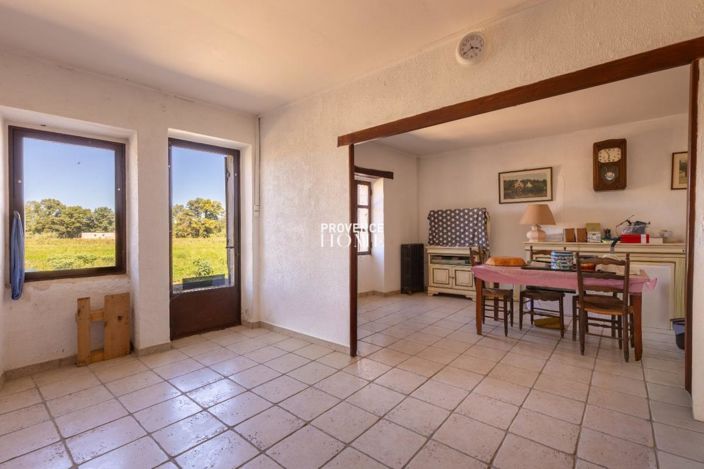 Image No.14-4 Bed House for sale