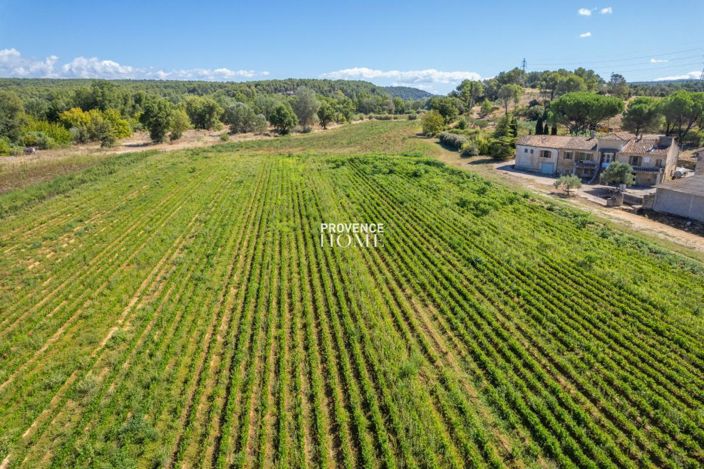 Image No.18-4 Bed House for sale