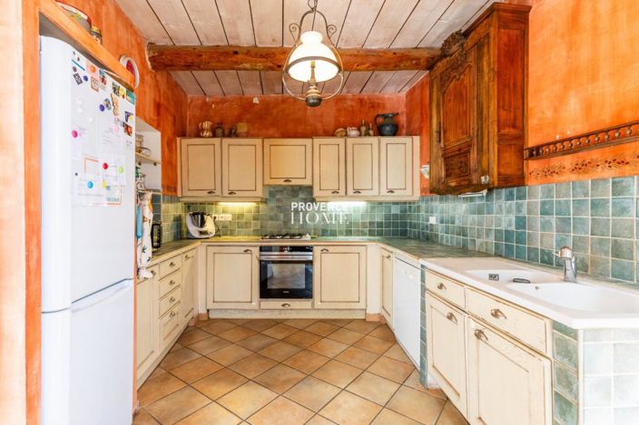 Image No.7-4 Bed House for sale