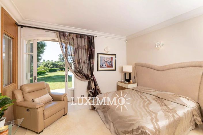 Image No.12-6 Bed House for sale