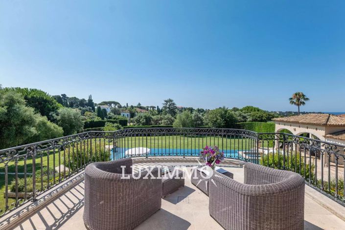 Image No.3-6 Bed House for sale