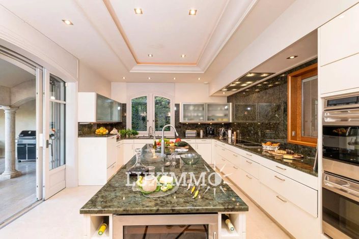 Image No.7-6 Bed House for sale