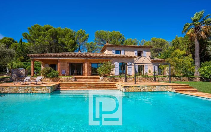 Image No.2-6 Bed House for sale