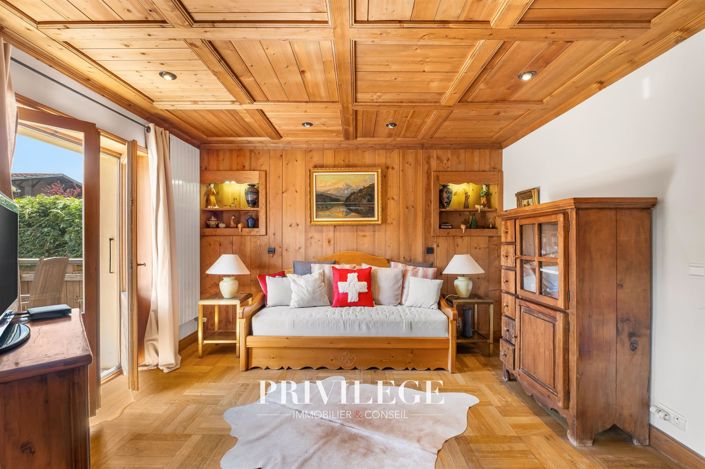 Image No.9-4 Bed House for sale