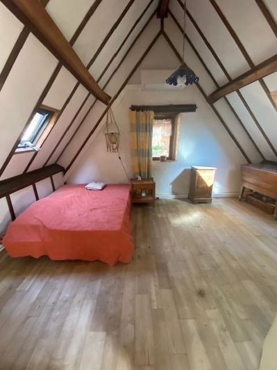 Image No.10-3 Bed House for sale