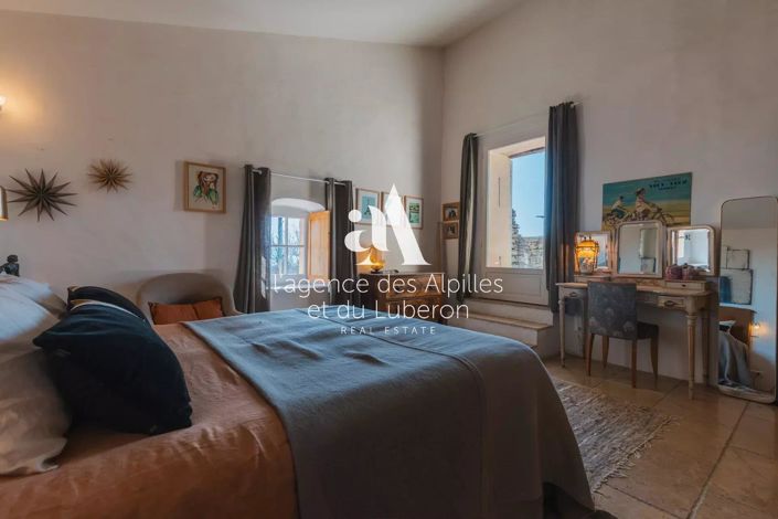 Image No.14-5 Bed House for sale