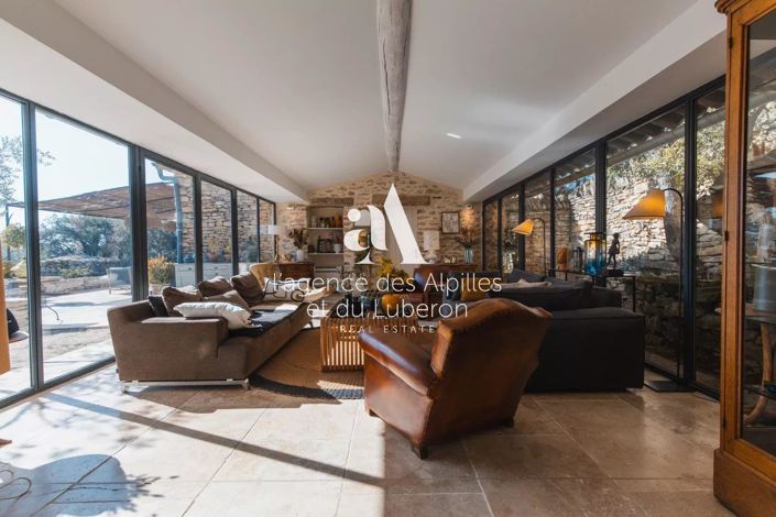 Image No.4-5 Bed House for sale