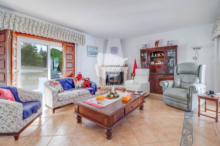 Image No.19-4 Bed House for sale