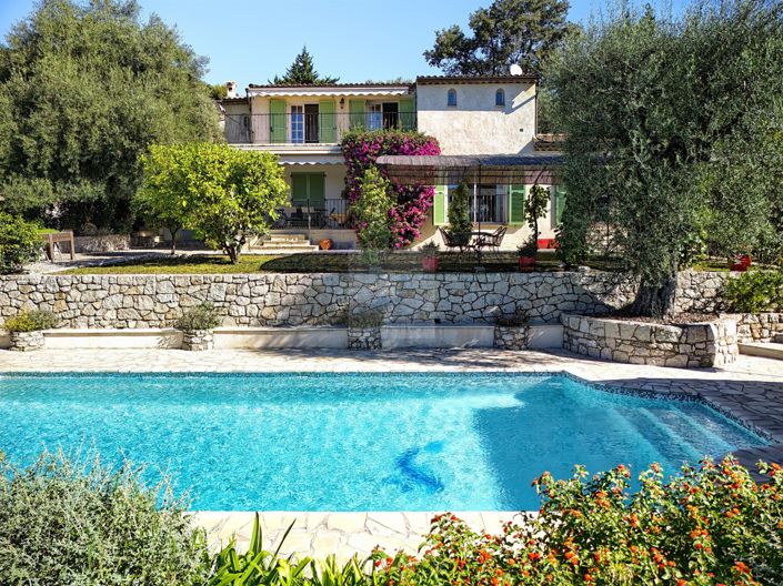 Image No.1-4 Bed House for sale