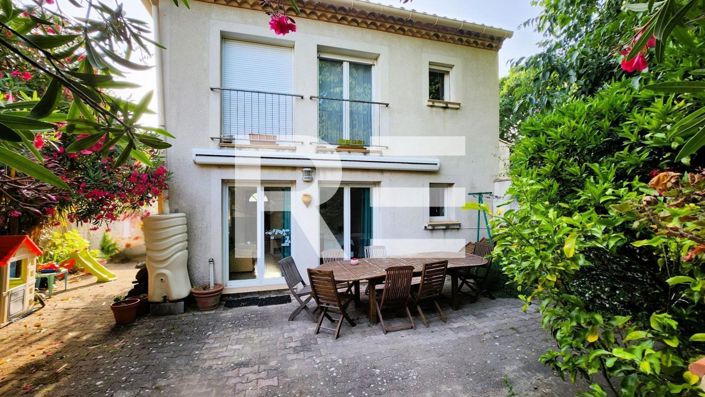 Image No.6-6 Bed House for sale