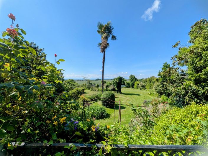 Image No.13-5 Bed House for sale