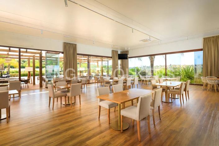 Image No.43-3 Bed Apartment for sale