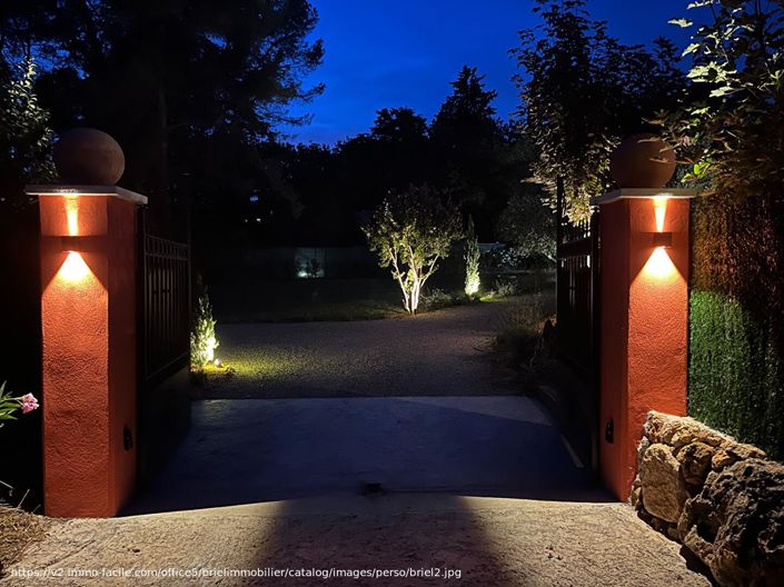 Image No.14-4 Bed House for sale