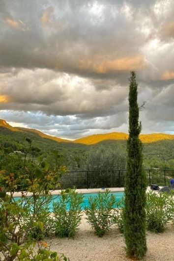 Image No.16-5 Bed House for sale