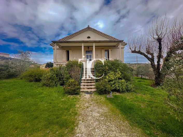 Image No.1-3 Bed House for sale
