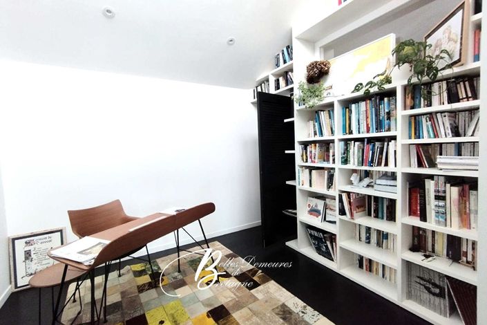 Image No.10-4 Bed House for sale