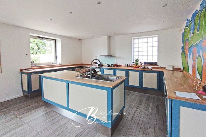 Image No.4-4 Bed House for sale