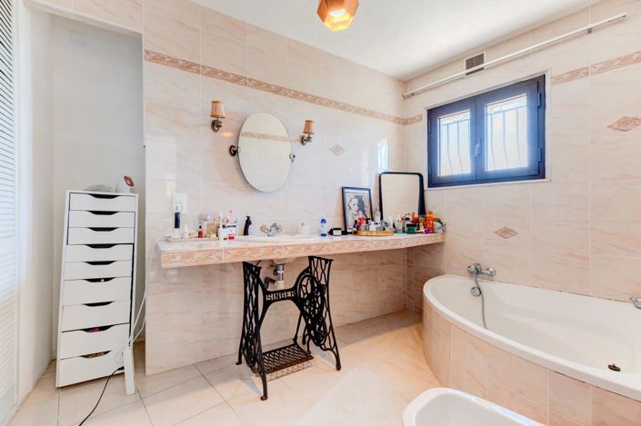 Image No.11-Maison de 5 chambres à vendre à Tourrettes-sur-Loup