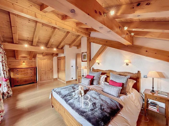 Image No.16-4 Bed House for sale