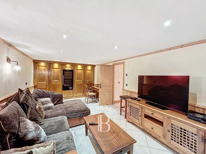 Image No.29-4 Bed House for sale