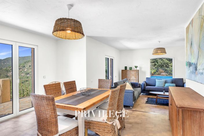 Image No.23-4 Bed House for sale