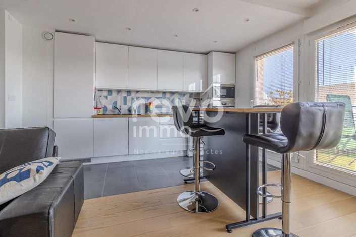 Image No.2-Appartement de 2 chambres à vendre à Bordeaux