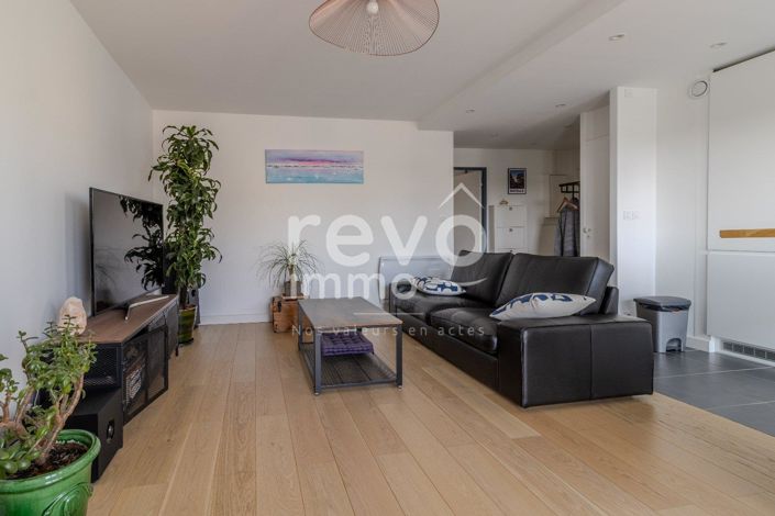 Image No.4-Appartement de 2 chambres à vendre à Bordeaux