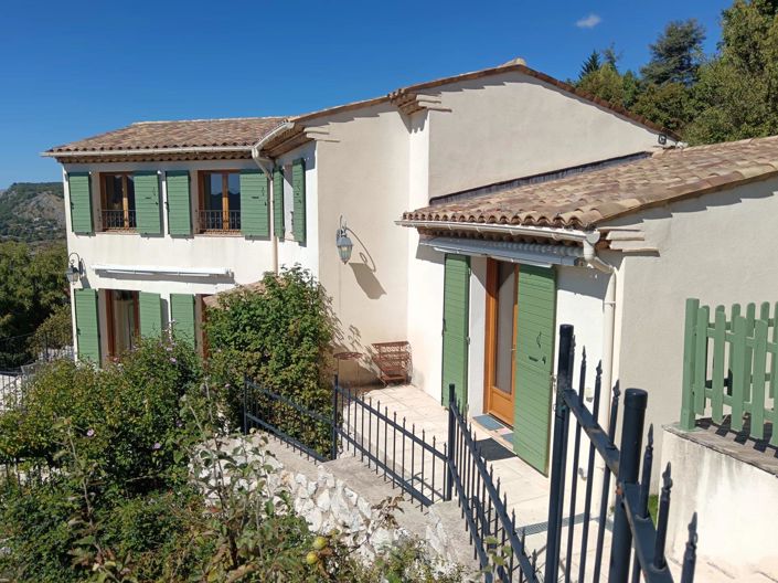 Image No.1-3 Bed House for sale
