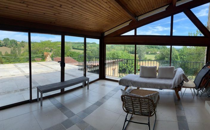 Image No.1-2 Bed House for sale